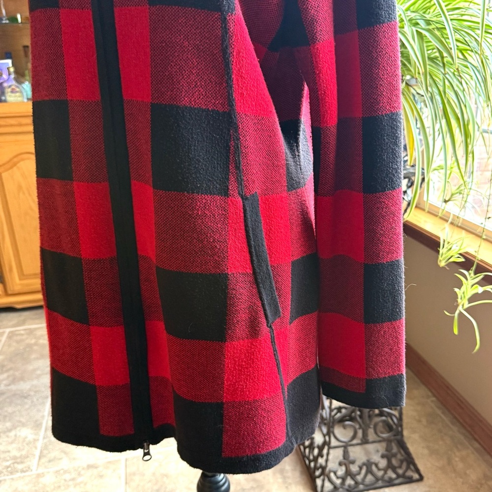 Adrienne Vittadini Red and Black Buffalo Plaid Utility Jacket - Picture 5 of 6